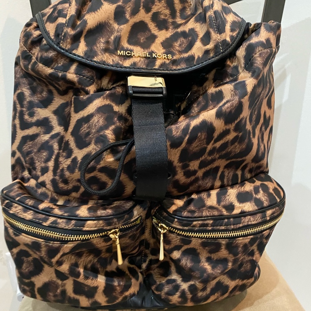 Michael Michael Kors PERRY LARGE FLAP BACKPACK